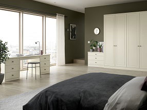 Ashford Bedroom in Oakgrain Cream