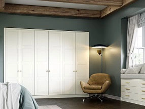 Dalton Bedroom in Antique White