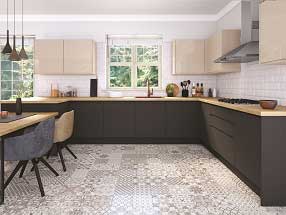 HANDLELESS J-PULL J-Pull Kitchen in Supergloss Cashmere and Supermatt Graphite