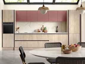 Venice Kitchen in Cremona Oak Cotta and Supermatt Rusty Red