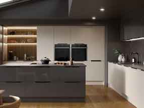SUPERMATT Kitchen in Supermatt Taupe Grey and Ultragloss Graphite