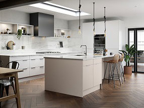 VALORE Kitchen in Valore Linear White and Valore Linear Champagne