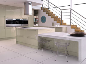 Ultragloss Kitchen in Ultragloss Metallic Champagne