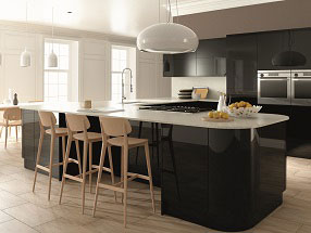 Ultragloss Kitchen in Ultragloss Black